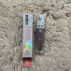 Jeffree Star Liquid Lipstick in Clout